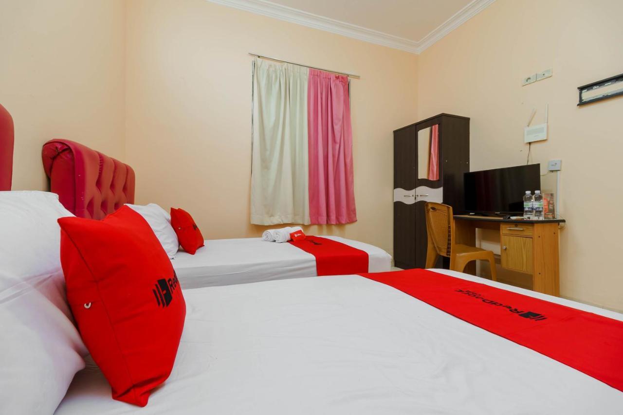 Reddoorz Syariah Near Palembang Square Mall 3 Eksteriør billede